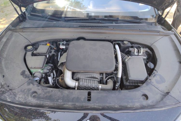 Used Hima Stelato S9 2025 Extended-Range Max Engine Bay
