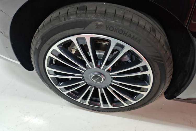 Used Hima Stelato S9 2025 Extended-Range Max Exterior 5