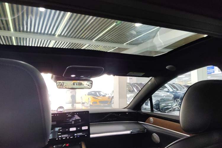 Used Hima Stelato S9 2025 Extended-Range Ultra Headliner