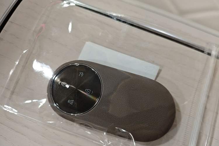 Used Hima Stelato S9 2025 Extended-Range Ultra Interior 1