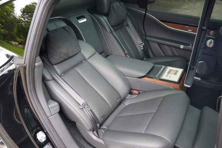 Used Hima Stelato S9 2025 Extended-Range Ultra Interior 14