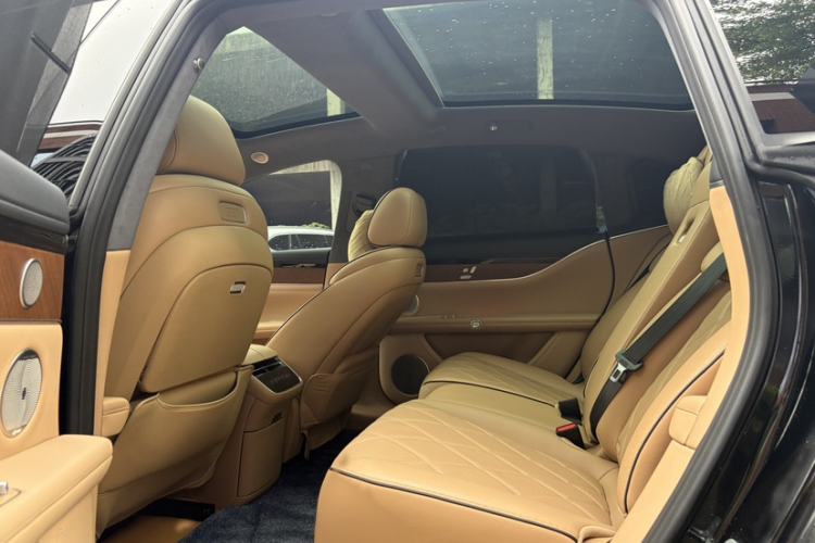 Used Hima Stelato S9 2025 Extended-Range Max Interior 4