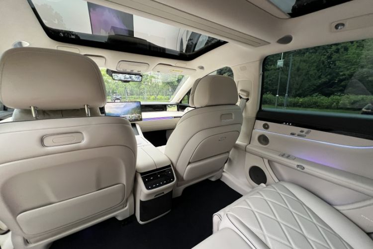 Used Hima Stelato S9 2025 Extended-Range Ultra Interior 7