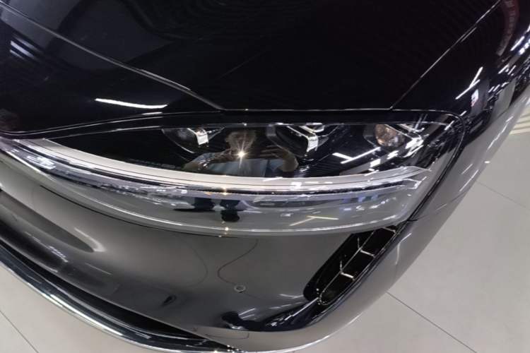 Used Hima Stelato S9 2025 Extended-Range Ultra Left Front Headlight