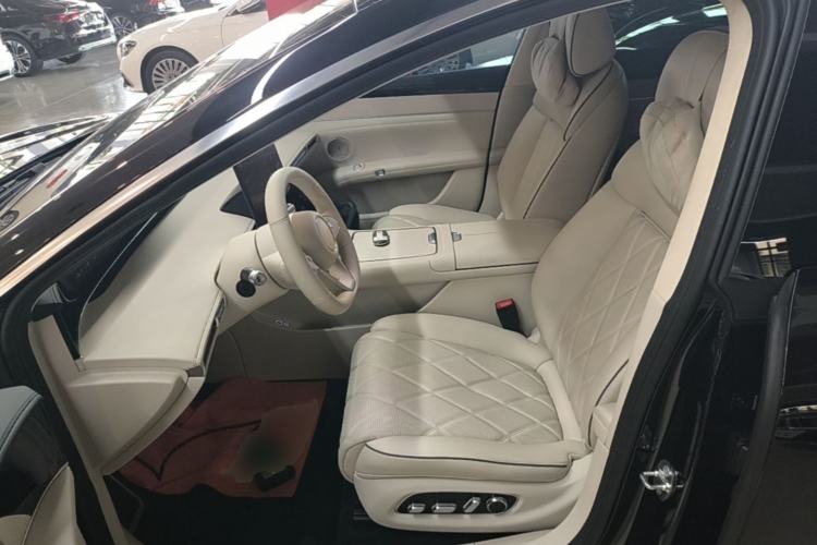 Used Hima Stelato S9 2025 Extended-Range Max Left Front Seat