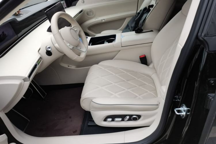 Used Hima Stelato S9 2025 Extended-Range Ultra Left Front Seat