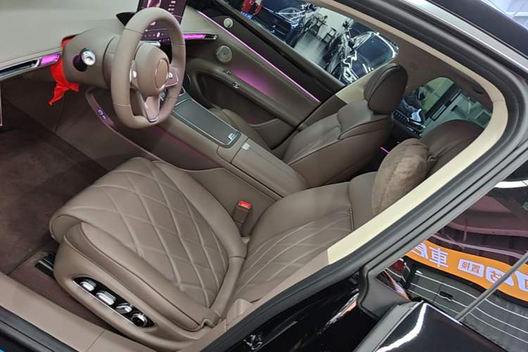Used Hima Stelato S9 2025 Extended-Range Ultra Left Front Seat