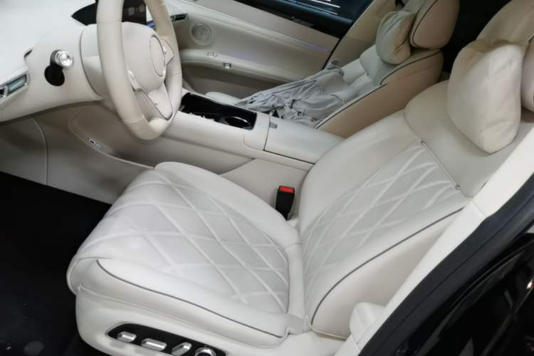 Used Hima Stelato S9 2025 Extended-Range Max Left Front Seat