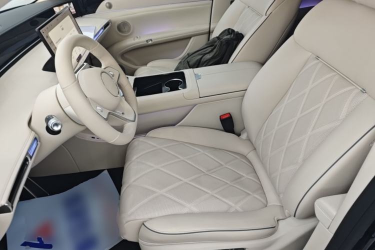 Used Hima Stelato S9 2025 Extended-Range Ultra Left Front Seat