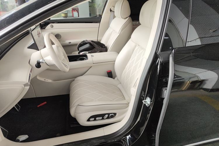 Used Hima Stelato S9 2025 Extended-Range Ultra Left Front Seat