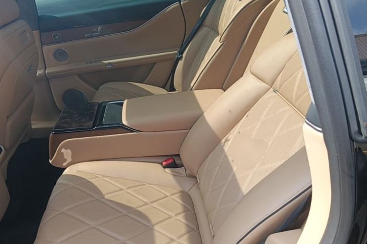 Used Hima Stelato S9 2025 Extended-Range Ultra Left Rear Seat