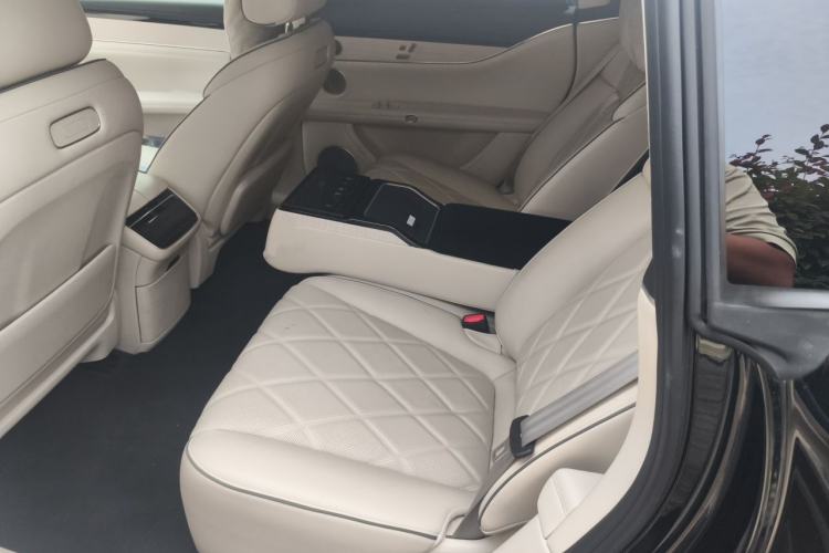 Used Hima Stelato S9 2025 Extended-Range Max Left Rear Seat
