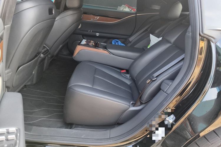 Used Hima Stelato S9 2025 Extended-Range Max Left Rear Seat