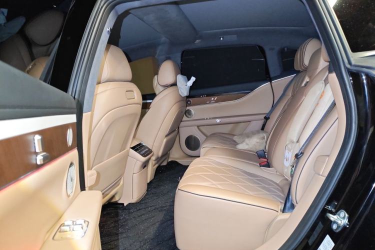 Used Hima Stelato S9 2025 Extended-Range Max Left Rear Seat