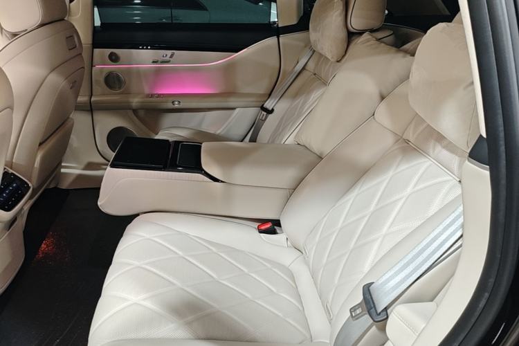 Used Hima Stelato S9 2025 Extended-Range Ultra Left Rear Seat