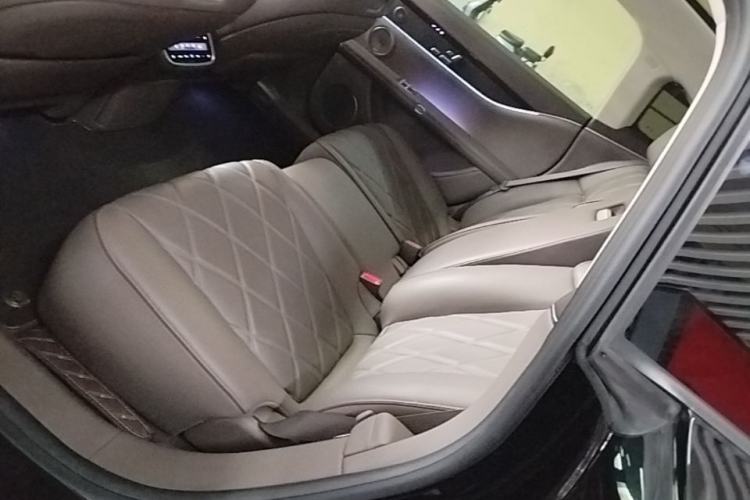 Used Hima Stelato S9 2025 Extended-Range Max Left Rear Seat
