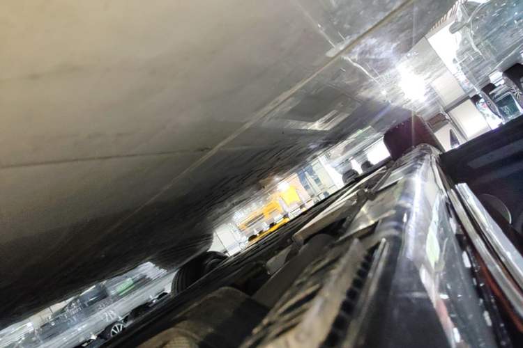 Used Hima Stelato S9 2025 Extended-Range Ultra Left Side Sill