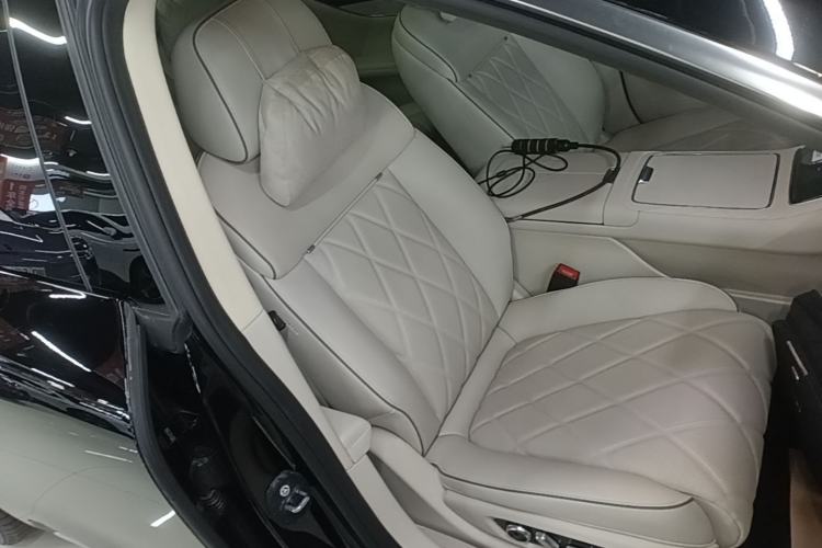 Used Hima Stelato S9 2025 Extended-Range Max Right Front Seat