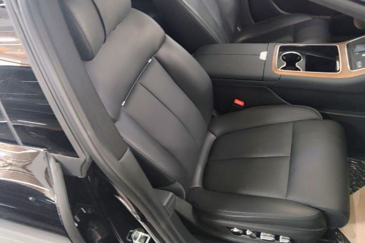 Used Hima Stelato S9 2025 Extended-Range Ultra Right Front Seat