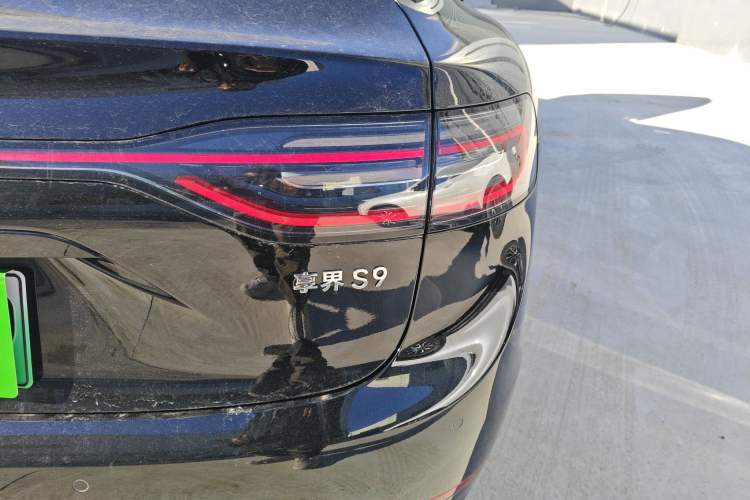 Used Hima Stelato S9 2025 Extended-Range Ultra Right Rear Taillight