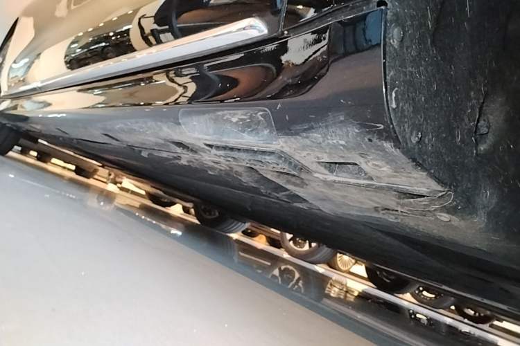 Used Hima Stelato S9 2025 Extended-Range Ultra Right Side Sill