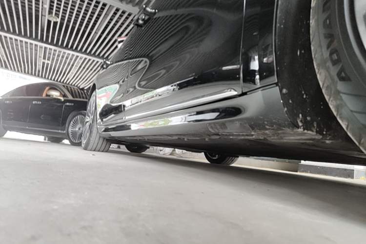 Used Hima Stelato S9 2025 Extended-Range Max Right Side Sill