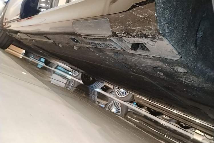 Used Hima Stelato S9 2025 Extended-Range Ultra Right Side Sill