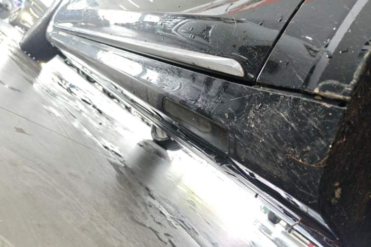 Used Hima Stelato S9 2025 Extended-Range Max Right Side Sill