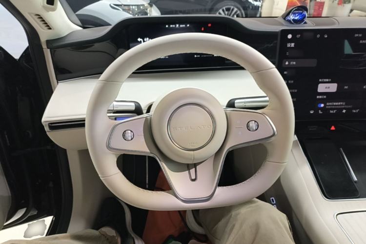 Used Hima Stelato S9 2025 Extended-Range Max Steering Wheel
