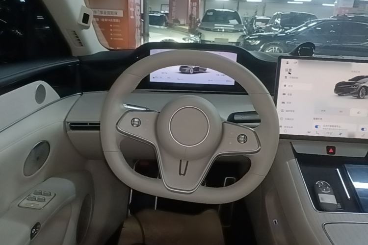 Used Hima Stelato S9 2025 Extended-Range Max Steering Wheel