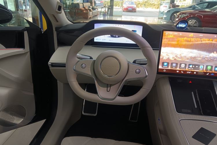 Used Hima Stelato S9 2025 Extended-Range Max Steering Wheel