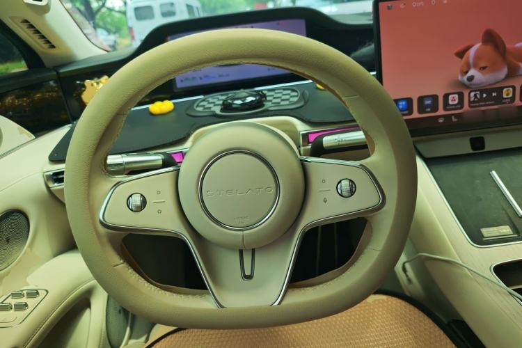 Used Hima Stelato S9 2025 Extended-Range Max+ Steering Wheel