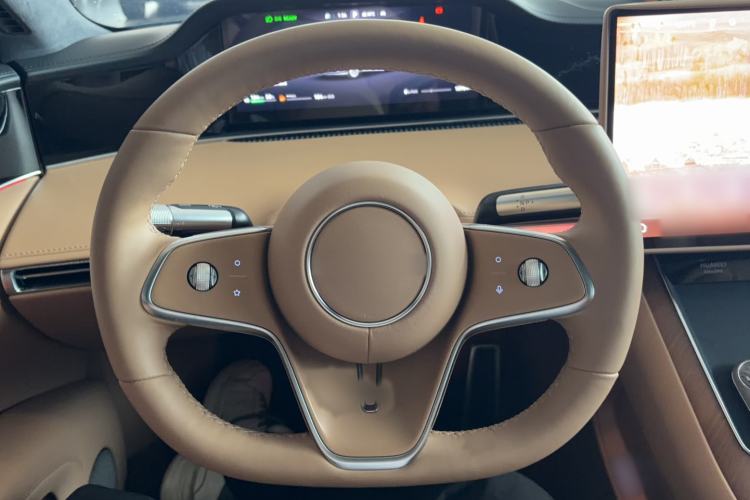Used Hima Stelato S9 2025 Extended-Range Max Steering Wheel