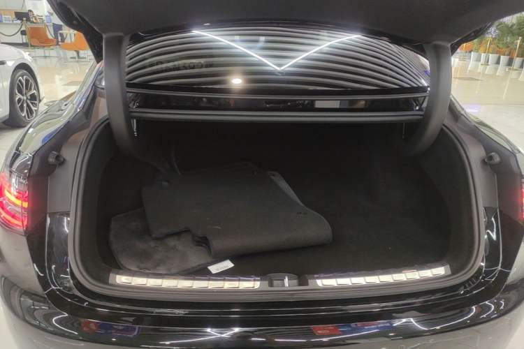 Used Hima Stelato S9 2025 Extended-Range Ultra Trunk