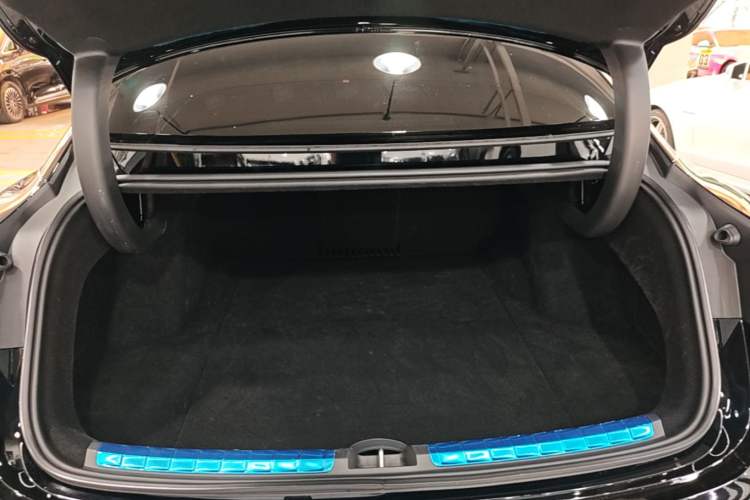 Used Hima Stelato S9 2025 Extended-Range Ultra Trunk