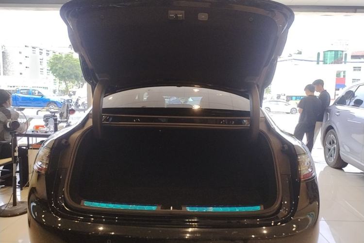 Used Hima Stelato S9 2025 Extended-Range Ultra Trunk