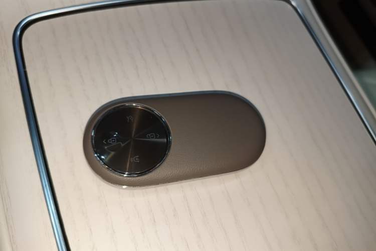 Used Hima Stelato S9 2025 Extended-Range Ultra Vehicle Key