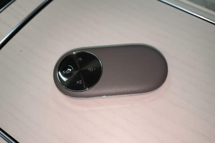 Used Hima Stelato S9 2025 Extended-Range Ultra Vehicle Key