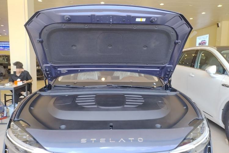Used Hima Stelato S9 2025 Extended-Range Ultra Engine Bay