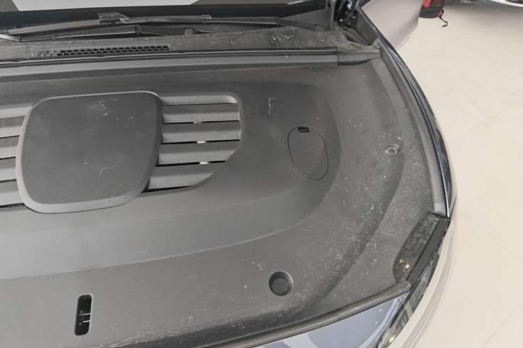 Used Hima Stelato S9 2025 Extended-Range Max+ Engine Bay Left