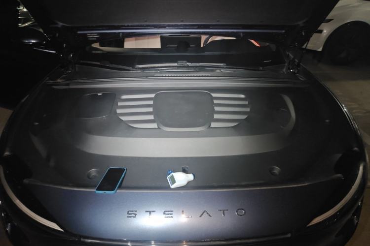Used Hima Stelato S9 2025 Extended-Range Max Engine Bay