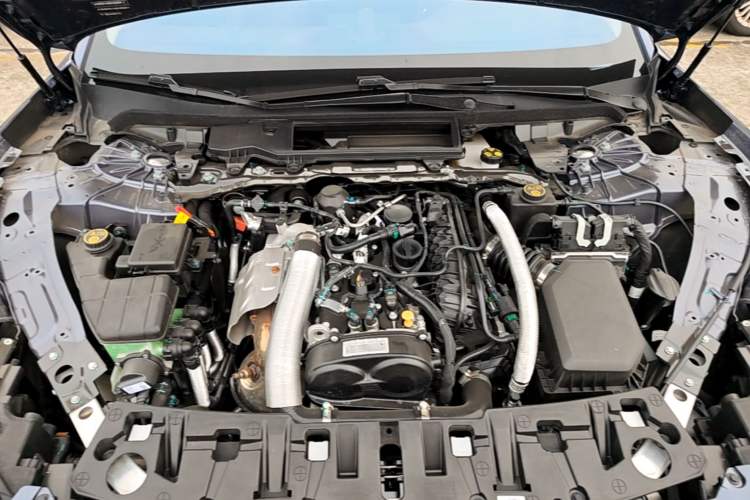 Used Hima Stelato S9 2025 Extended-Range Max+ Engine Bay