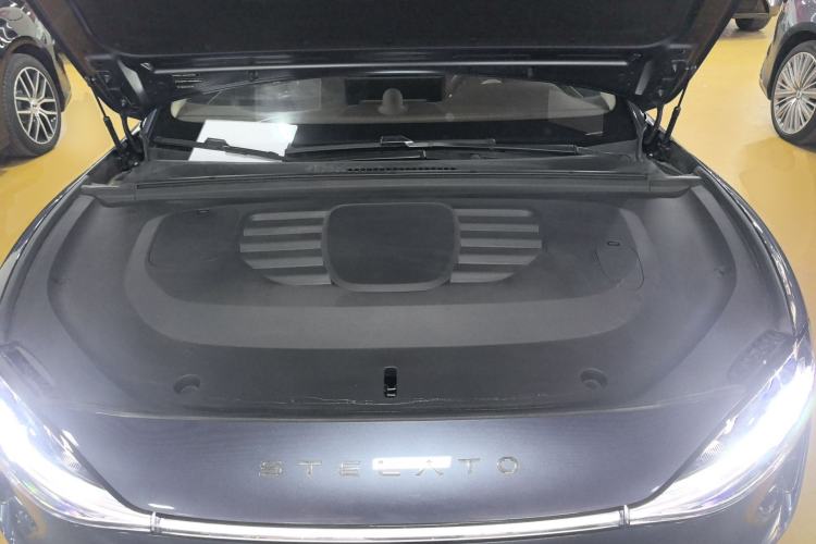 Used Hima Stelato S9 2025 Extended-Range Ultra Engine Bay