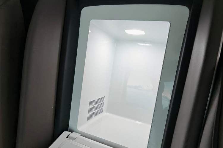 Used Hima Stelato S9 2025 Extended-Range Ultra Interior 4