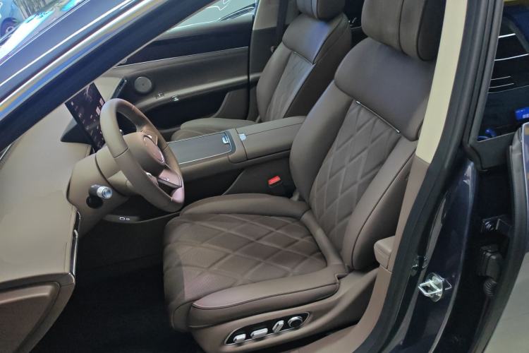 Used Hima Stelato S9 2025 Extended-Range Ultra Left Front Seat