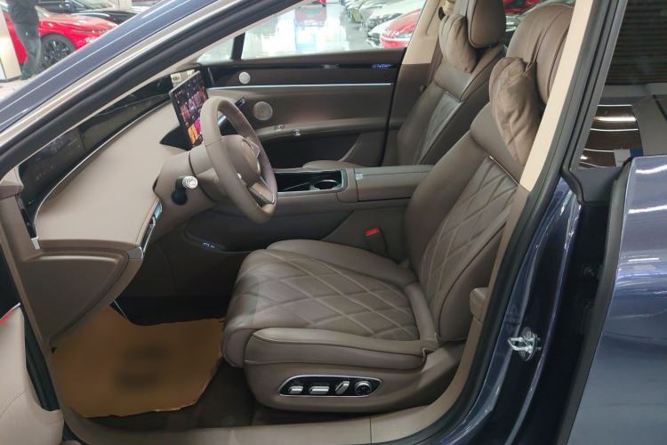 Used Hima Stelato S9 2025 Extended-Range Ultra Left Front Seat