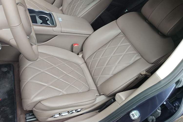 Used Hima Stelato S9 2025 Extended-Range Ultra Left Front Seat