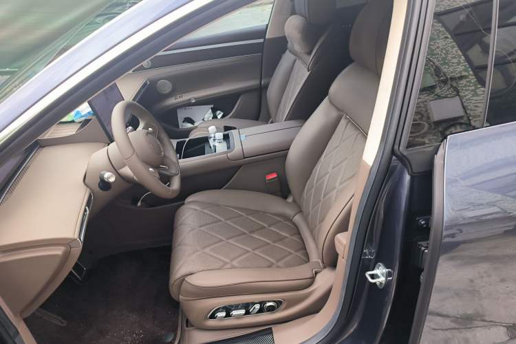 Used Hima Stelato S9 2025 Extended-Range Ultra Left Front Seat