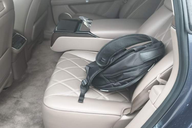 Used Hima Stelato S9 2025 Extended-Range Ultra Left Rear Seat