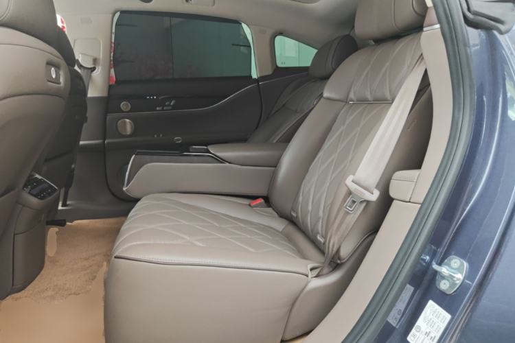 Used Hima Stelato S9 2025 Extended-Range Max+ Left Rear Seat